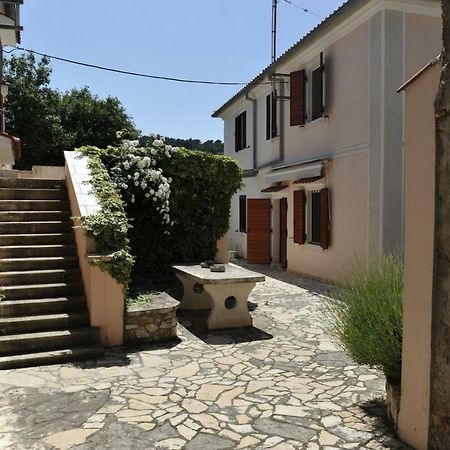 Вилла Grandpa Mate House Dragove Экстерьер фото