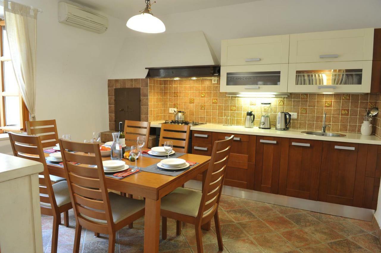 Вилла Grandpa Mate House Dragove Экстерьер фото